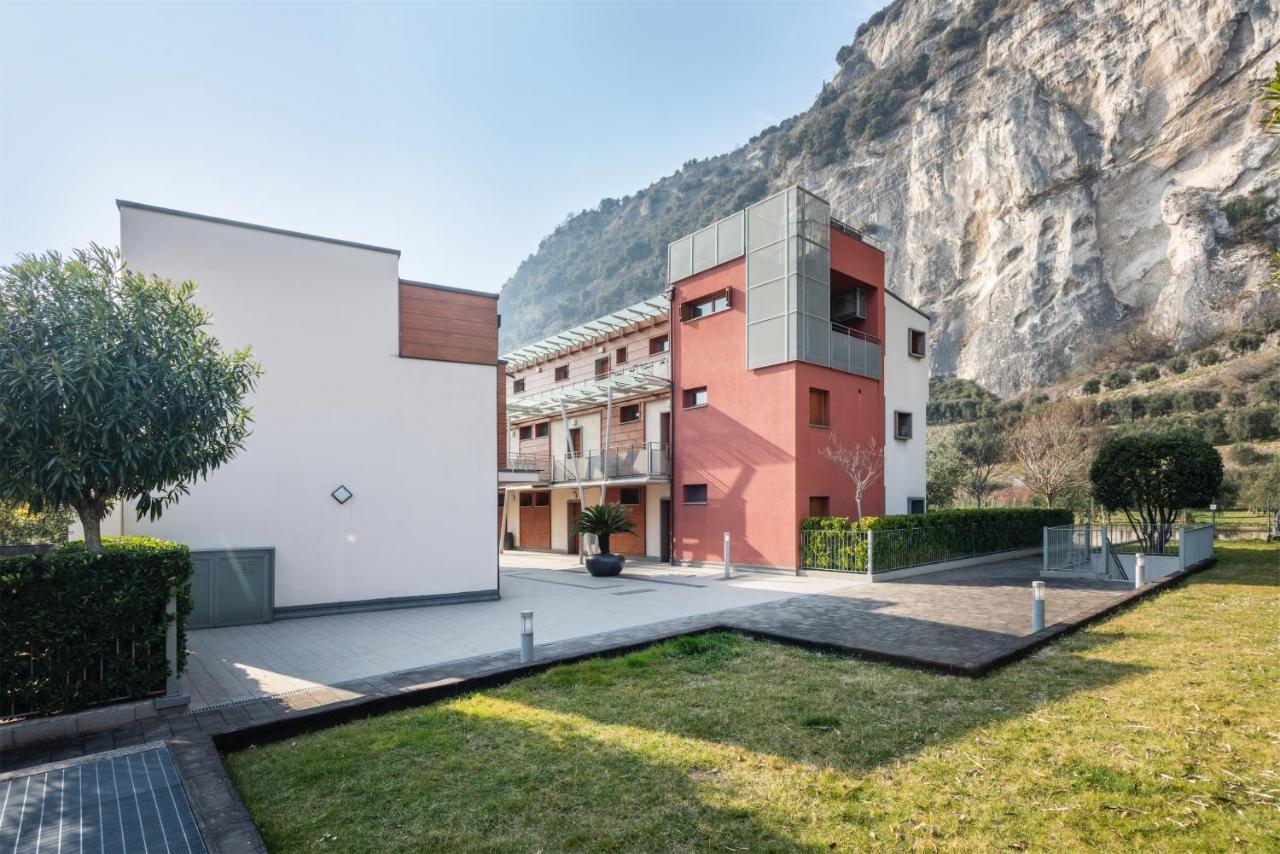 Garda Sails, Relax + Thermae Torbole Sul Garda Exterior photo
